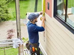 Best Siding Removal and Disposal  in Halstead, KS